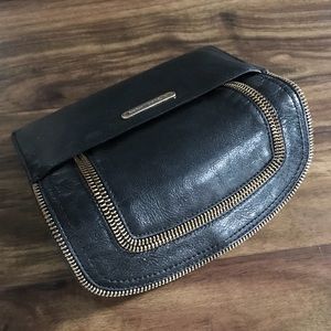 Michael Kors Leather Zipper Wallet